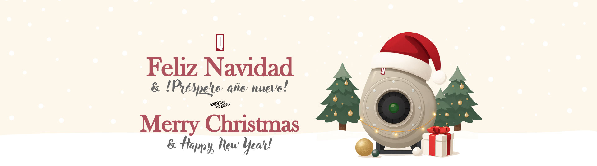 Imagen de gran ventilador industrial anticorrosivo en entorno navideño